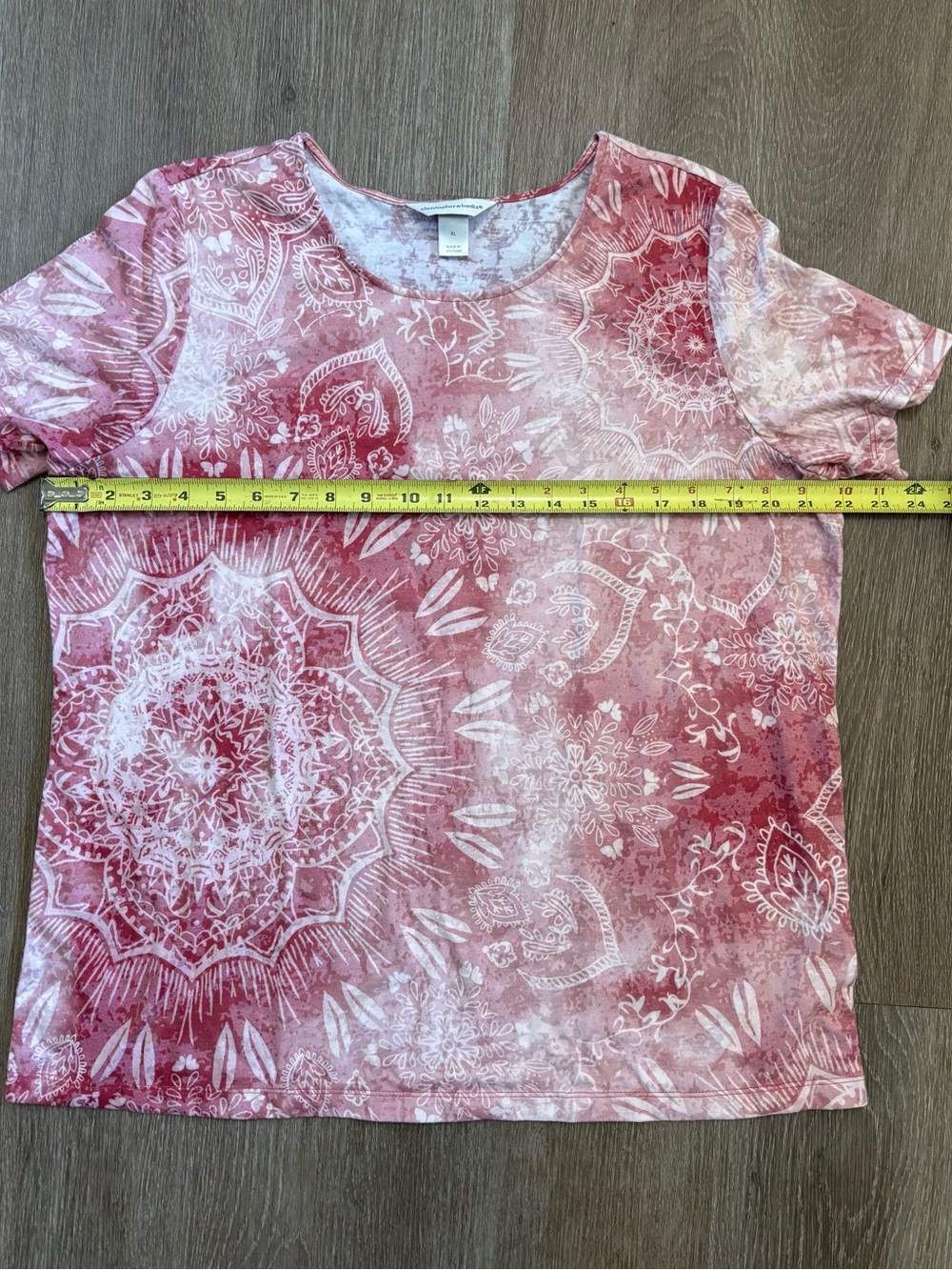 Christopher & Banks Women's XL
Pink Red White Floral Short Sleeve
Scoop Neck Tee